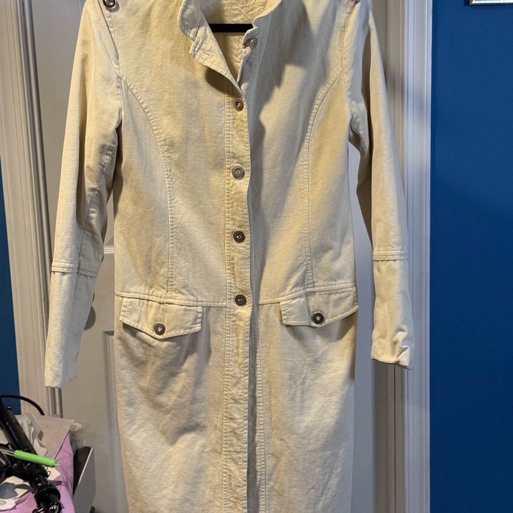 Laura Driz Women's Cream corduroy unlined coat vintage